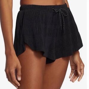 *ACCT CLOSING MAKE OFFER* Free People Movement Shirr Enough Shorts-Size S